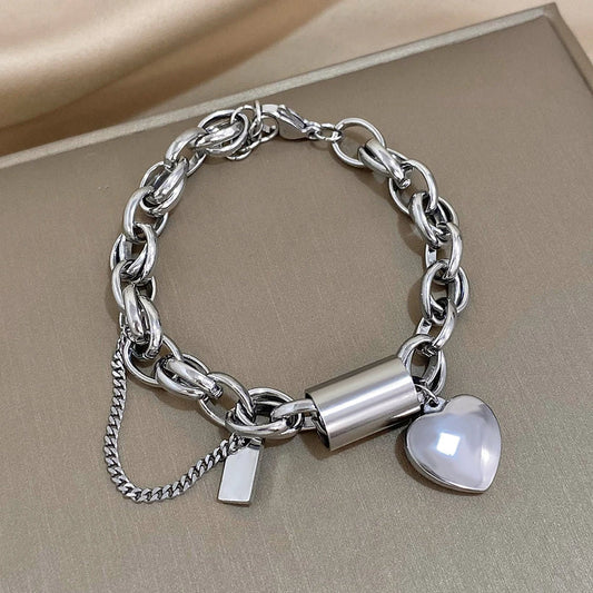 Van Berge Mode© | Gouden Hart Charm Armband