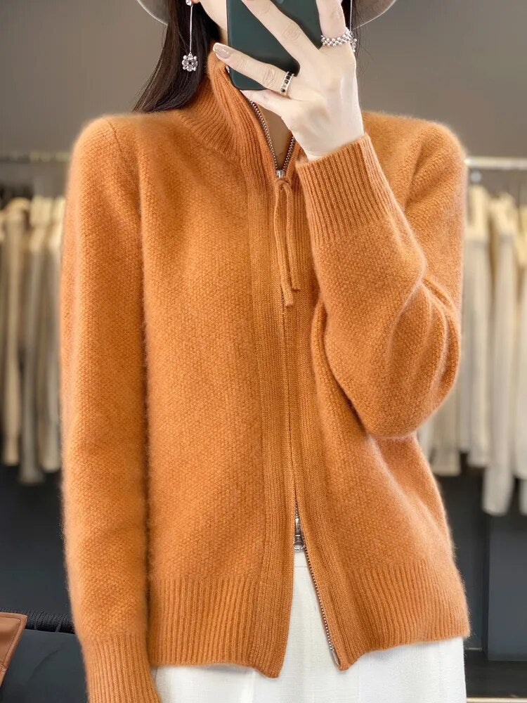 Van Berge Mode® | Cozy Zip-Up Cardigan