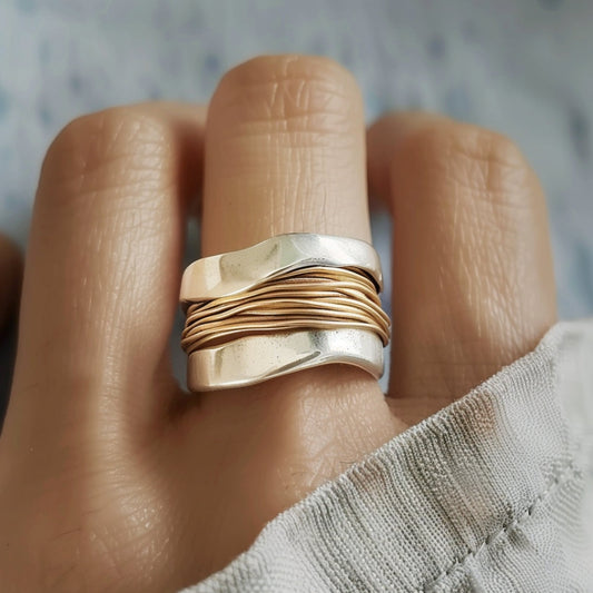 Van Berge Mode© | Zilveren ring met gouden draden