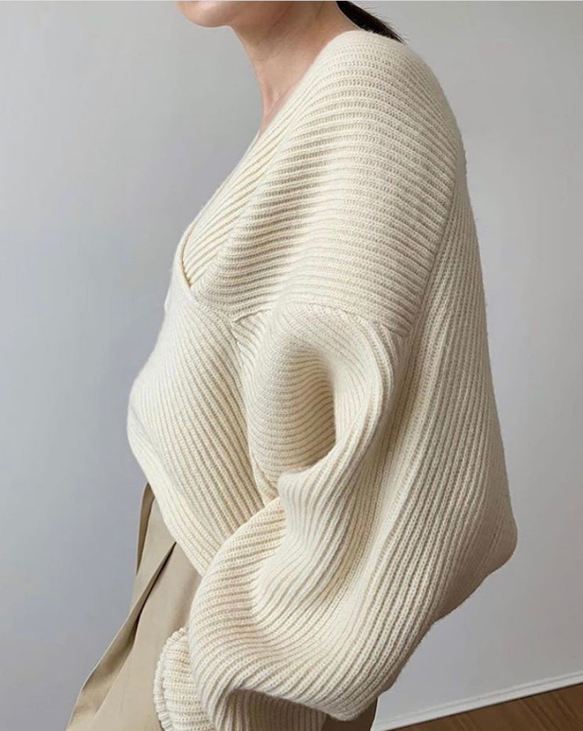 Van Berge Mode® | Elegante kruisgebreide trui