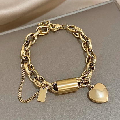 Van Berge Mode© | Gouden Hart Charm Armband