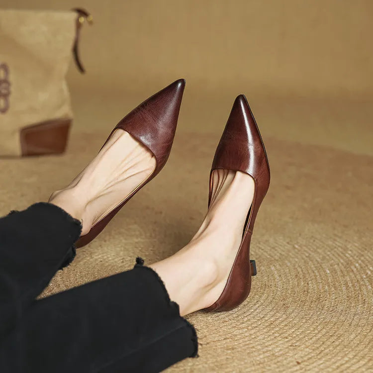 Van Elst Mode®| Verfijnde Puntige Kunstlederen Pumps