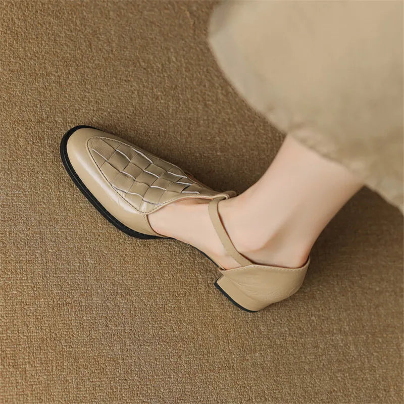 Van Elst Mode®| Vintage Strap Heels