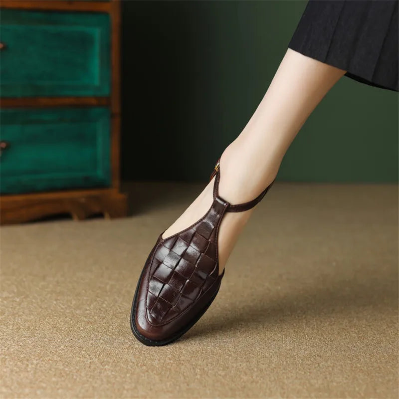 Van Elst Mode®| Vintage Strap Heels