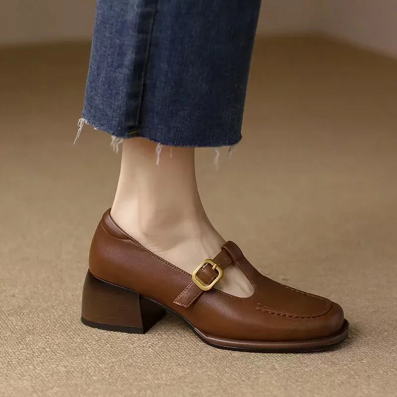 Van Elst Mode®| Elegante T-Strap Schoenen