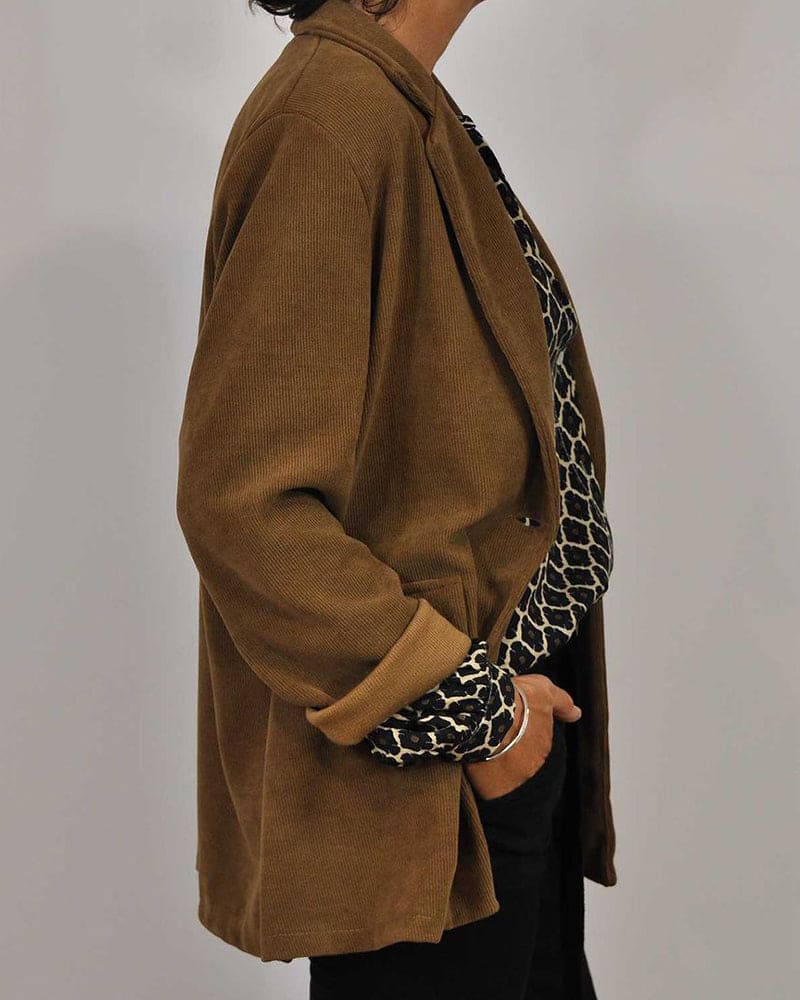 Van Berge Mode® | Relaxed V-Hals Midi-Shirt